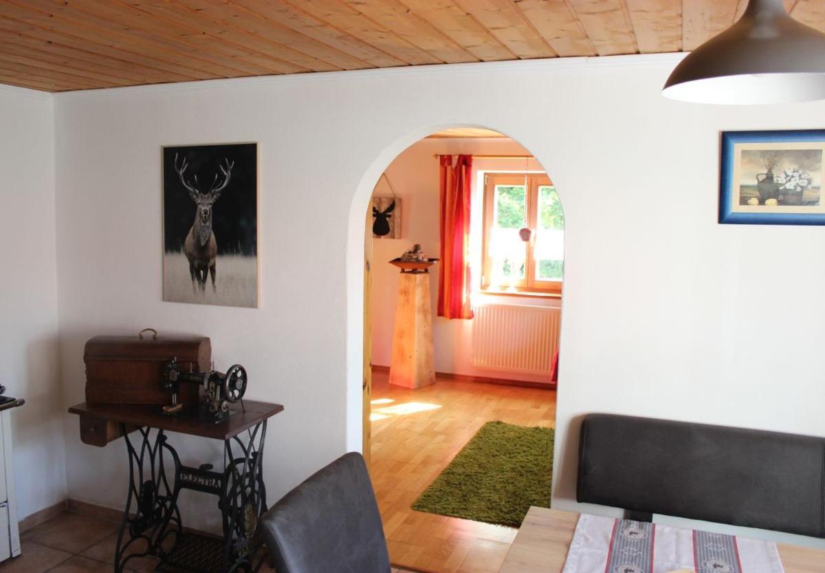 Ferienwohnung Brustmann 타이젠도르프 외부 사진